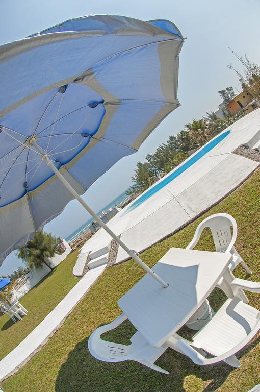 Hotel Azulejos Playa Chachalacas Exterior photo