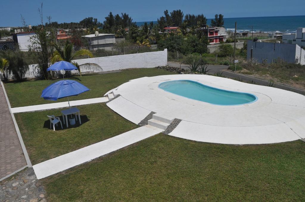 Hotel Azulejos Playa Chachalacas Exterior photo